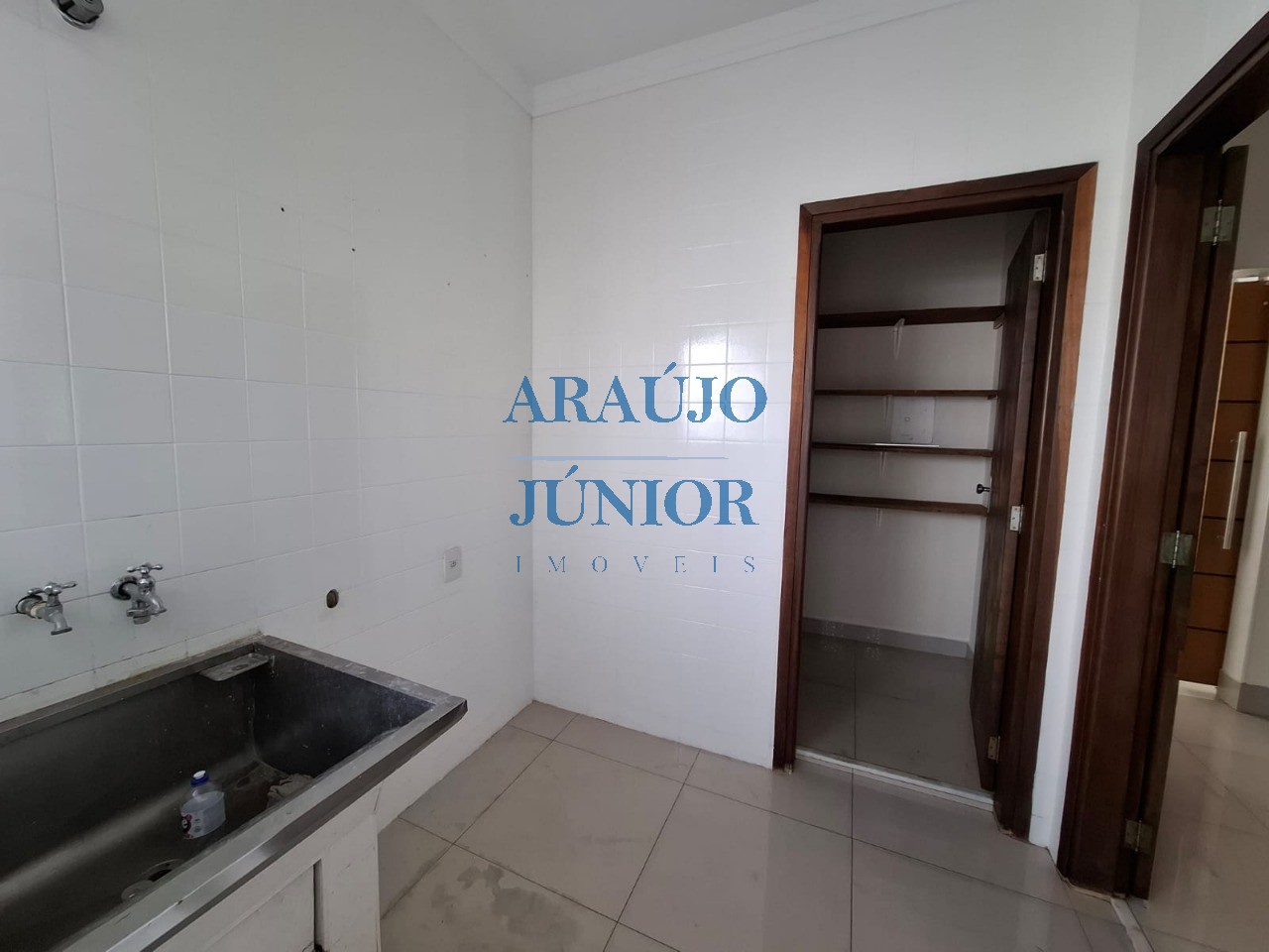 Casa, 3 quartos, 197 m² - Foto 6