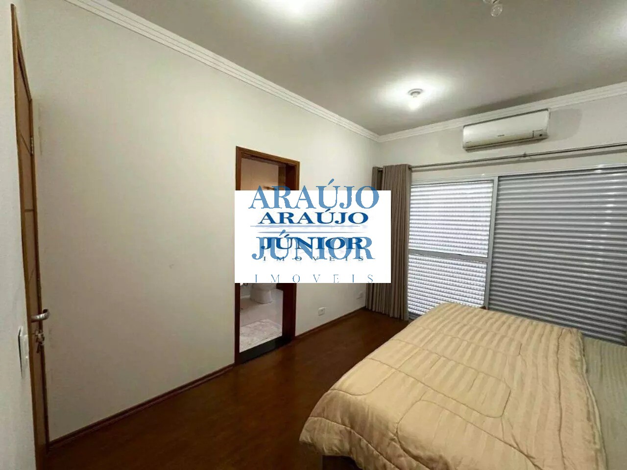 Casa, 3 quartos, 192 m² - Foto 11