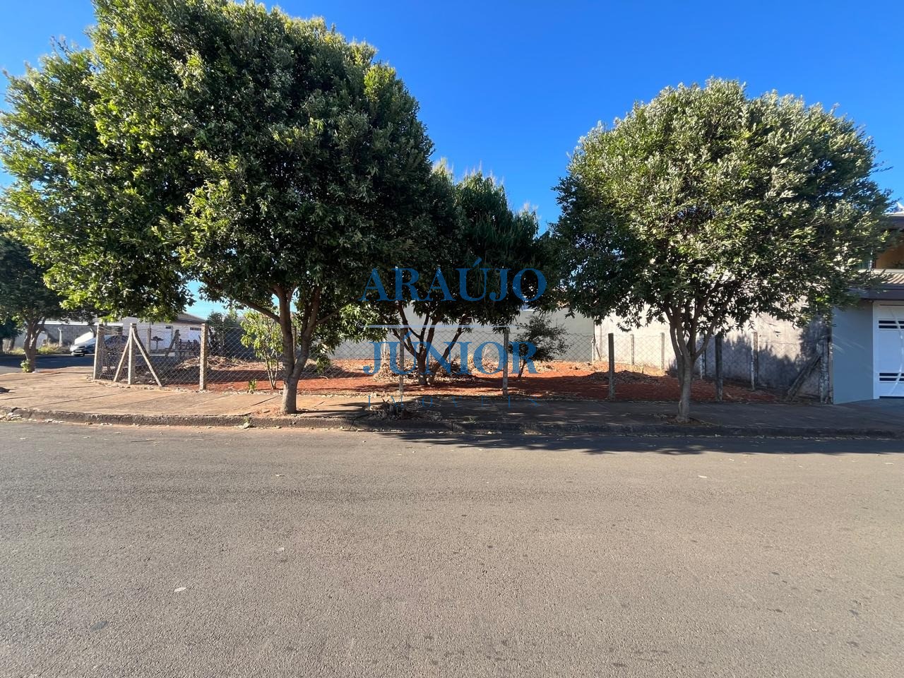 Terreno, 307 m² - Foto 1