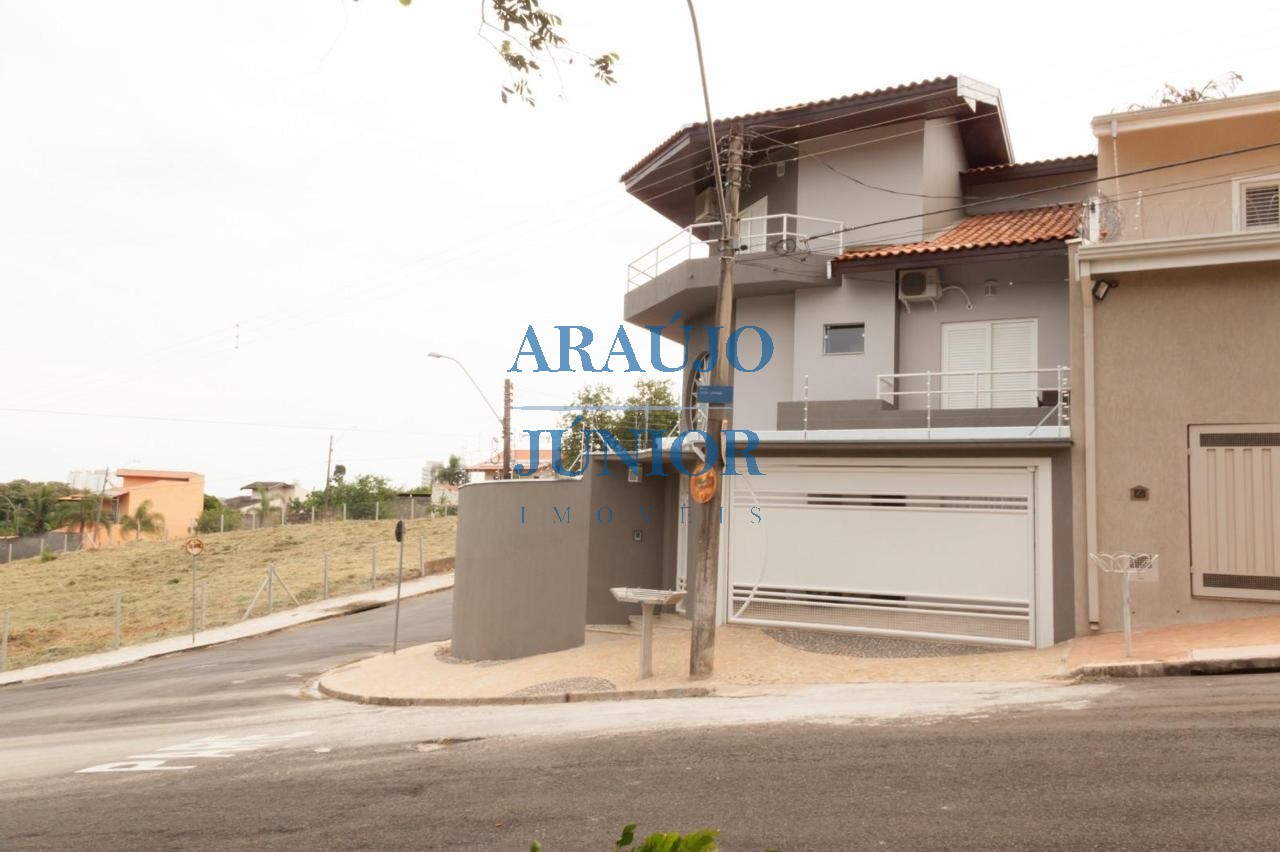Casa, 3 quartos, 266 m² - Foto 30