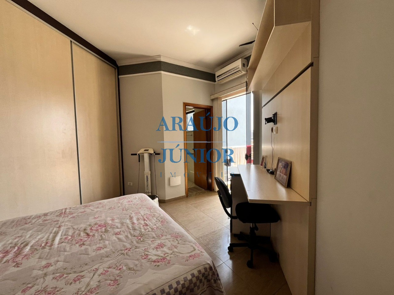 Casa, 4 quartos, 350 m² - Foto 31