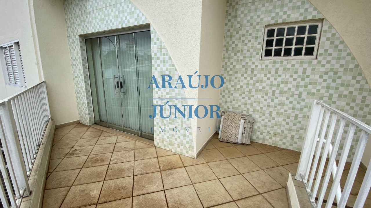 Prédio Inteiro - Foto 1