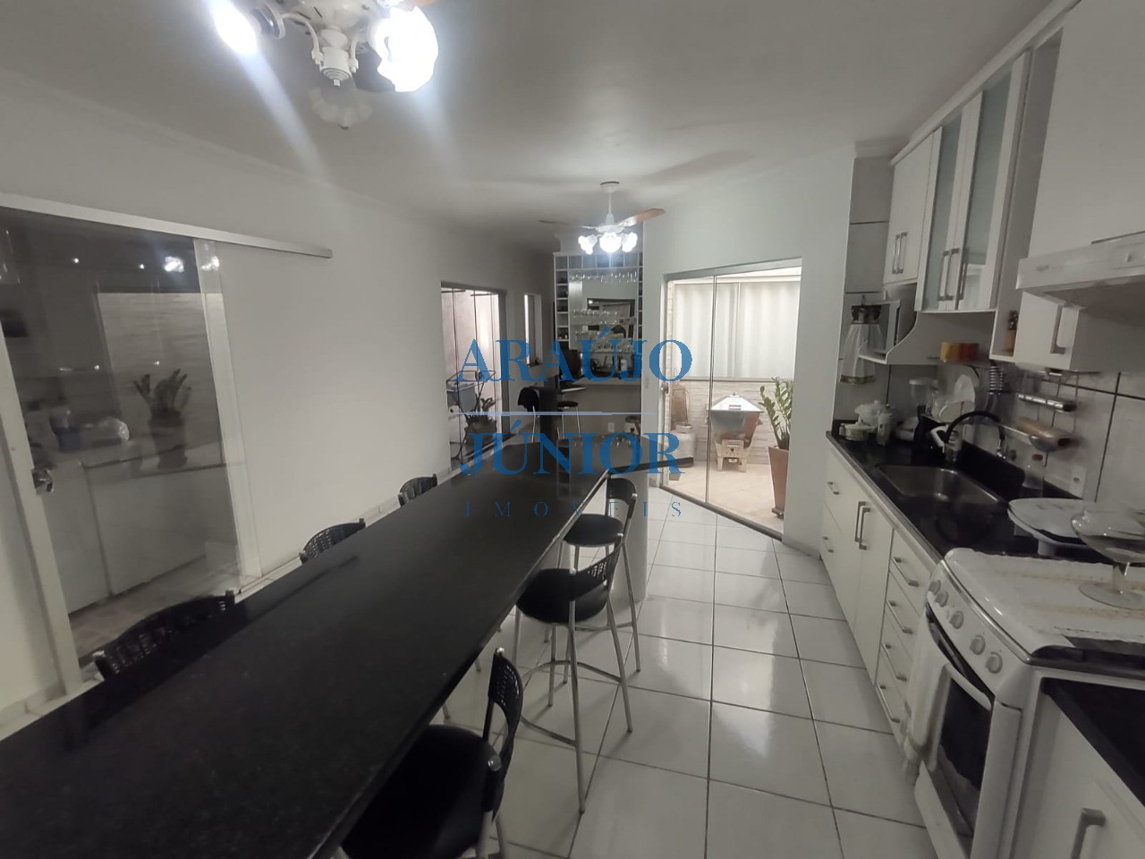 Casa, 3 quartos, 150 m² - Foto 1
