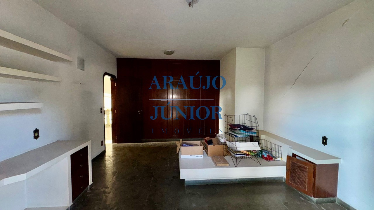 Casa, 3 quartos, 241 m² - Foto 9