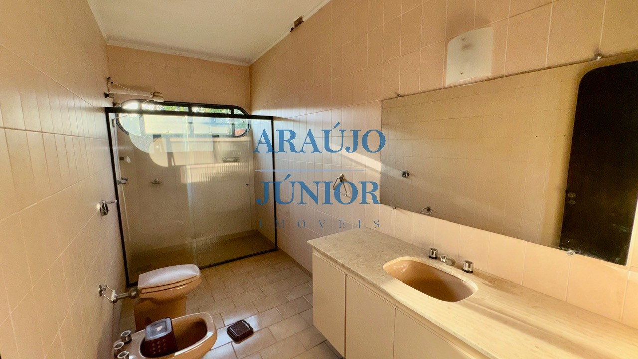 Casa, 3 quartos, 241 m² - Foto 13