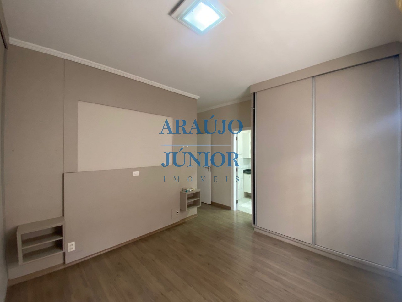 Casa, 3 quartos, 219 m² - Foto 5