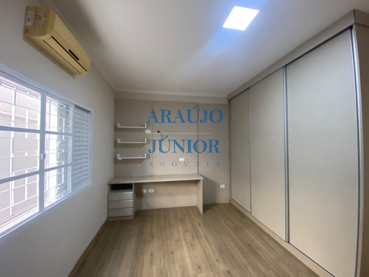 Casa, 3 quartos, 219 m² - Foto 29