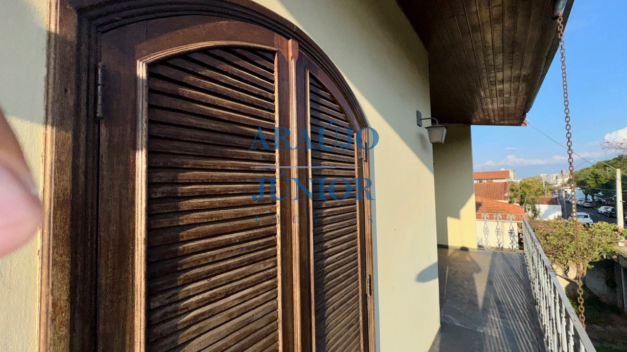 Casa, 3 quartos, 241 m² - Foto 8