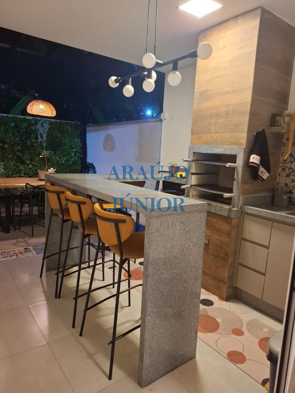 Apartamento, 2 quartos, 107 m² - Foto 1