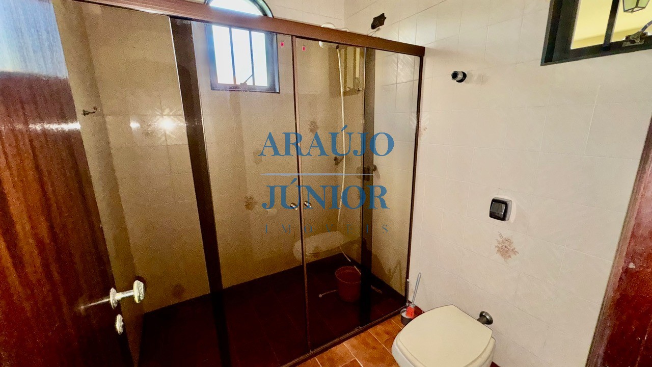 Casa, 3 quartos, 241 m² - Foto 17