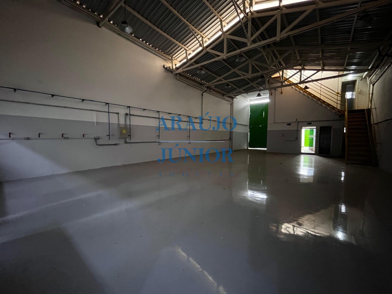 Depósito-Galpão, 220 m² - Foto 4