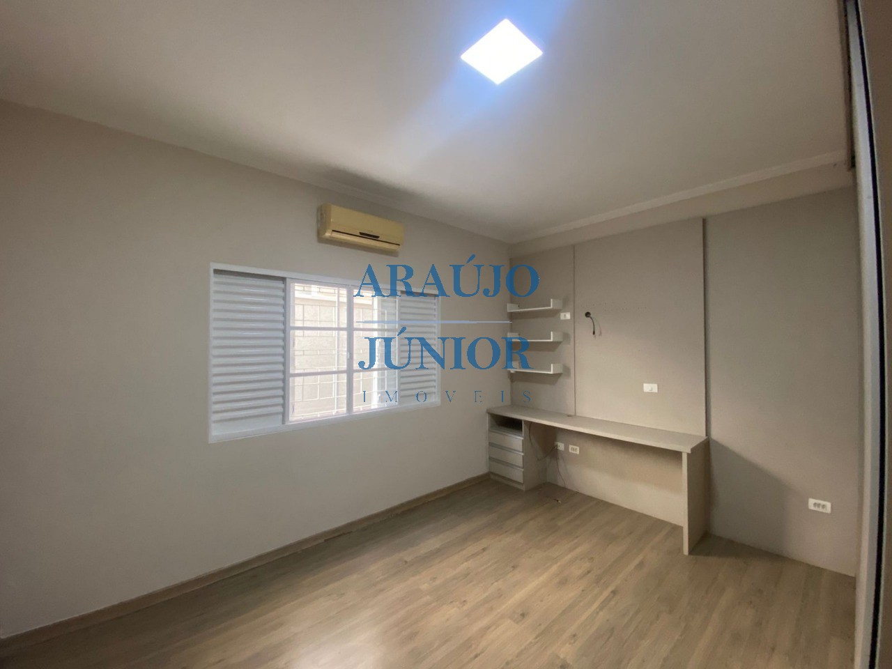 Casa, 3 quartos, 219 m² - Foto 15