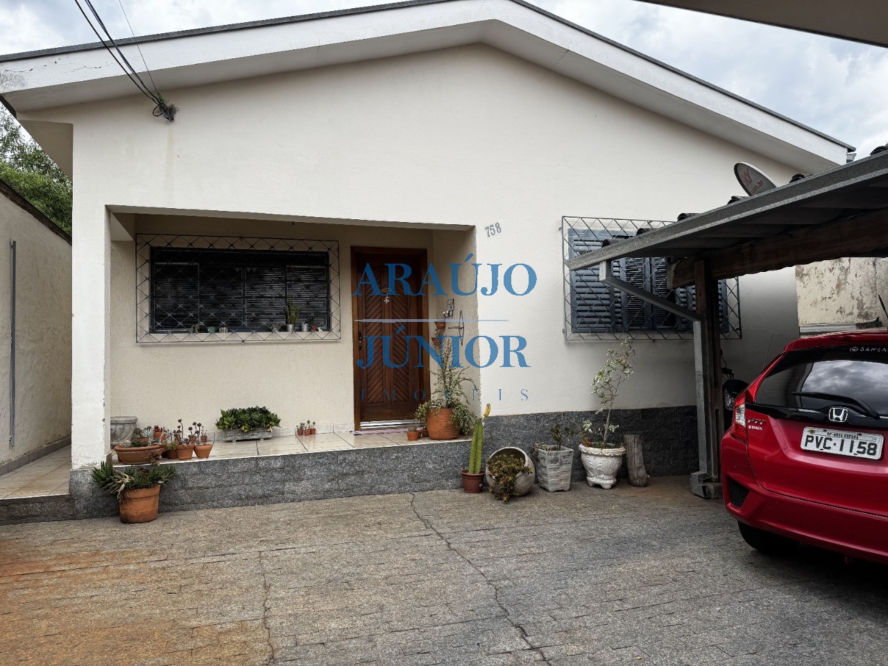 Casa, 3 quartos, 181 m² - Foto 1