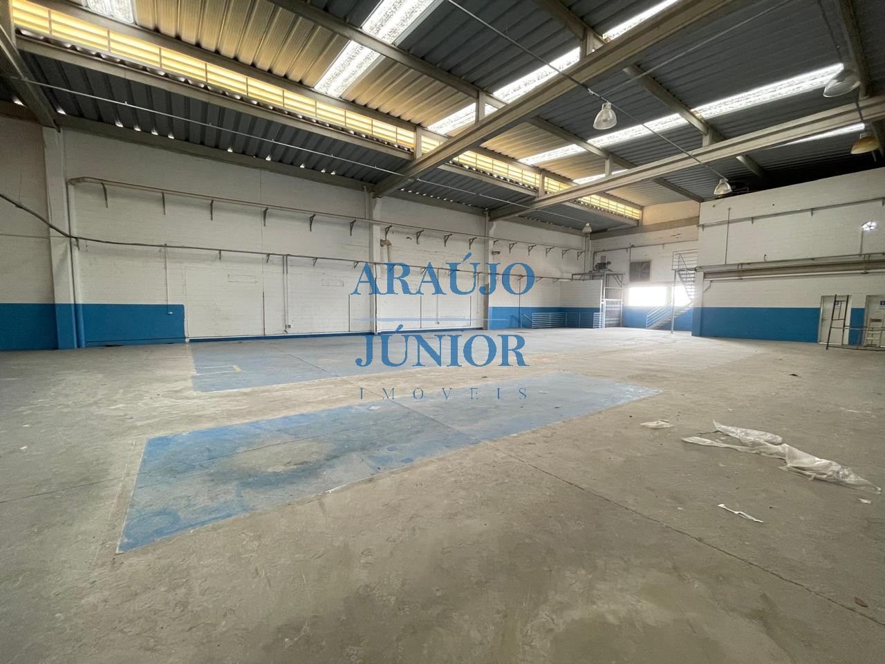 Depósito-Galpão, 1500 m² - Foto 2