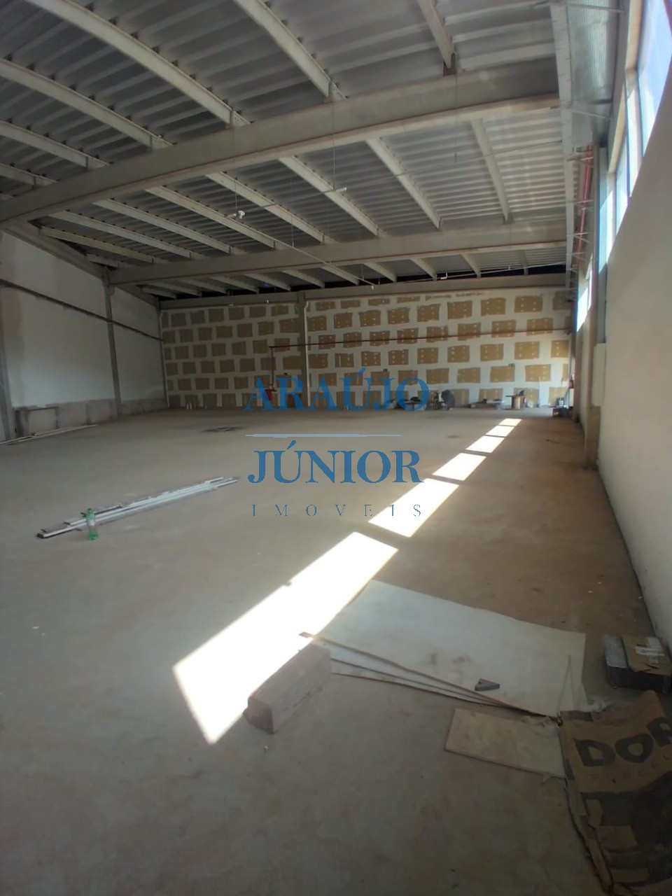 Sala-Conjunto, 567 m² - Foto 1