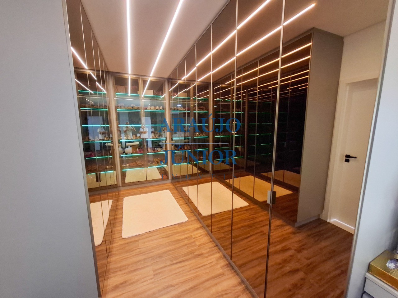 Casa, 4 quartos, 376 m² - Foto 30