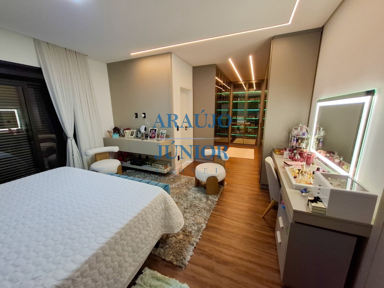Casa, 4 quartos, 376 m² - Foto 29