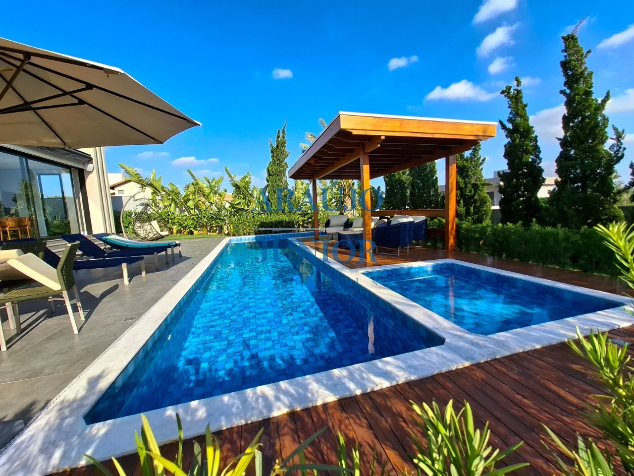 Casa, 4 quartos, 376 m² - Foto 40