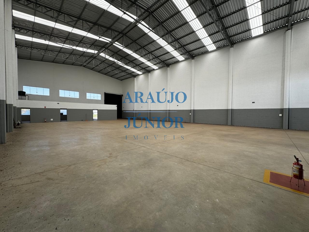 Depósito-Galpão, 980 m² - Foto 1