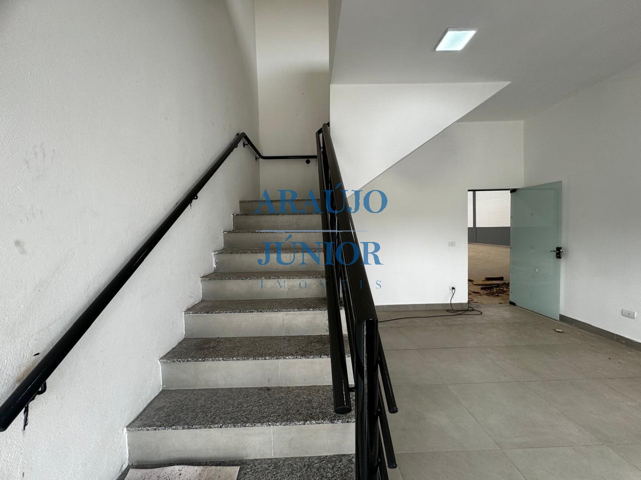 Depósito-Galpão, 749 m² - Foto 5