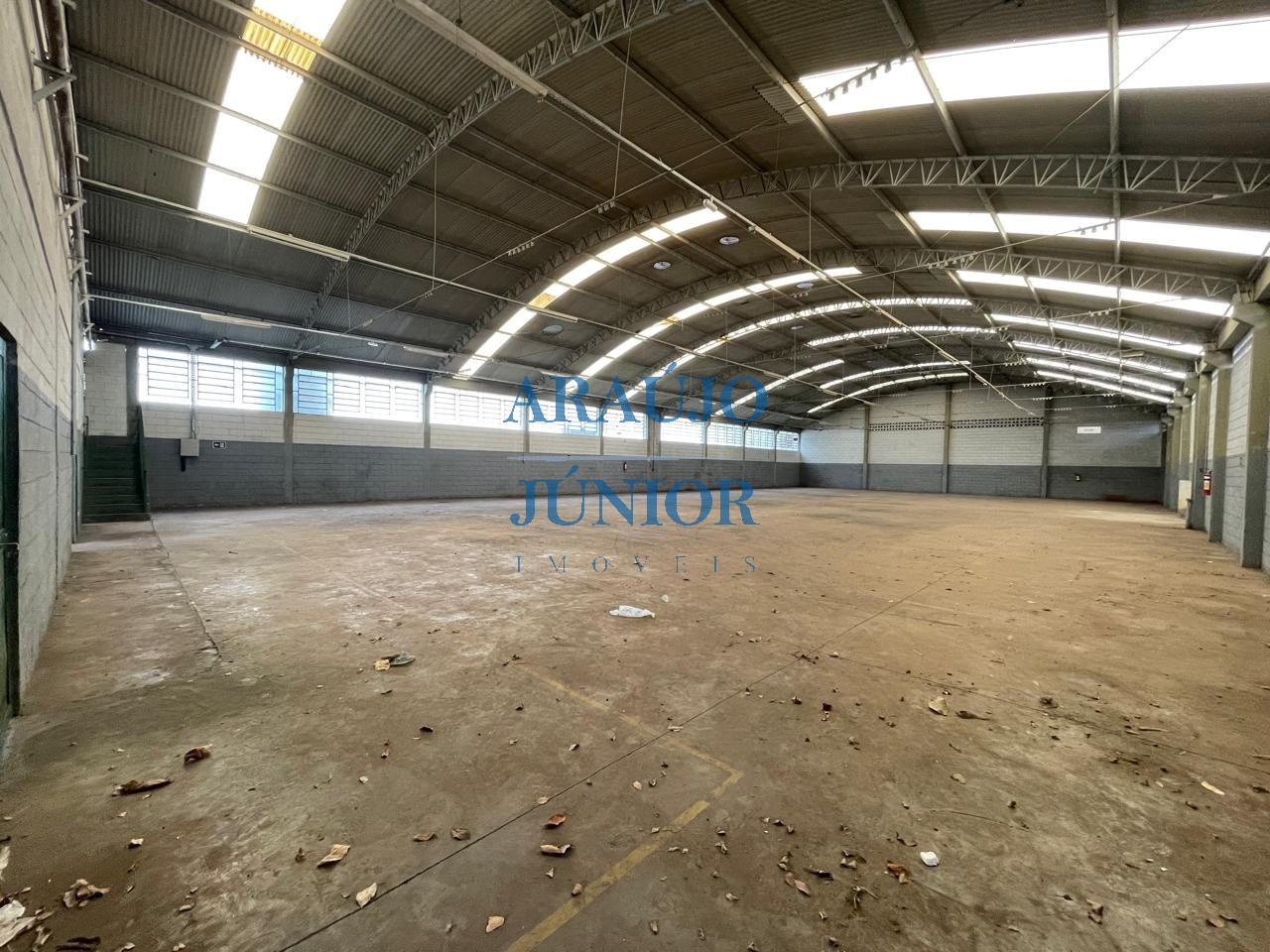 Depósito-Galpão, 1050 m² - Foto 5
