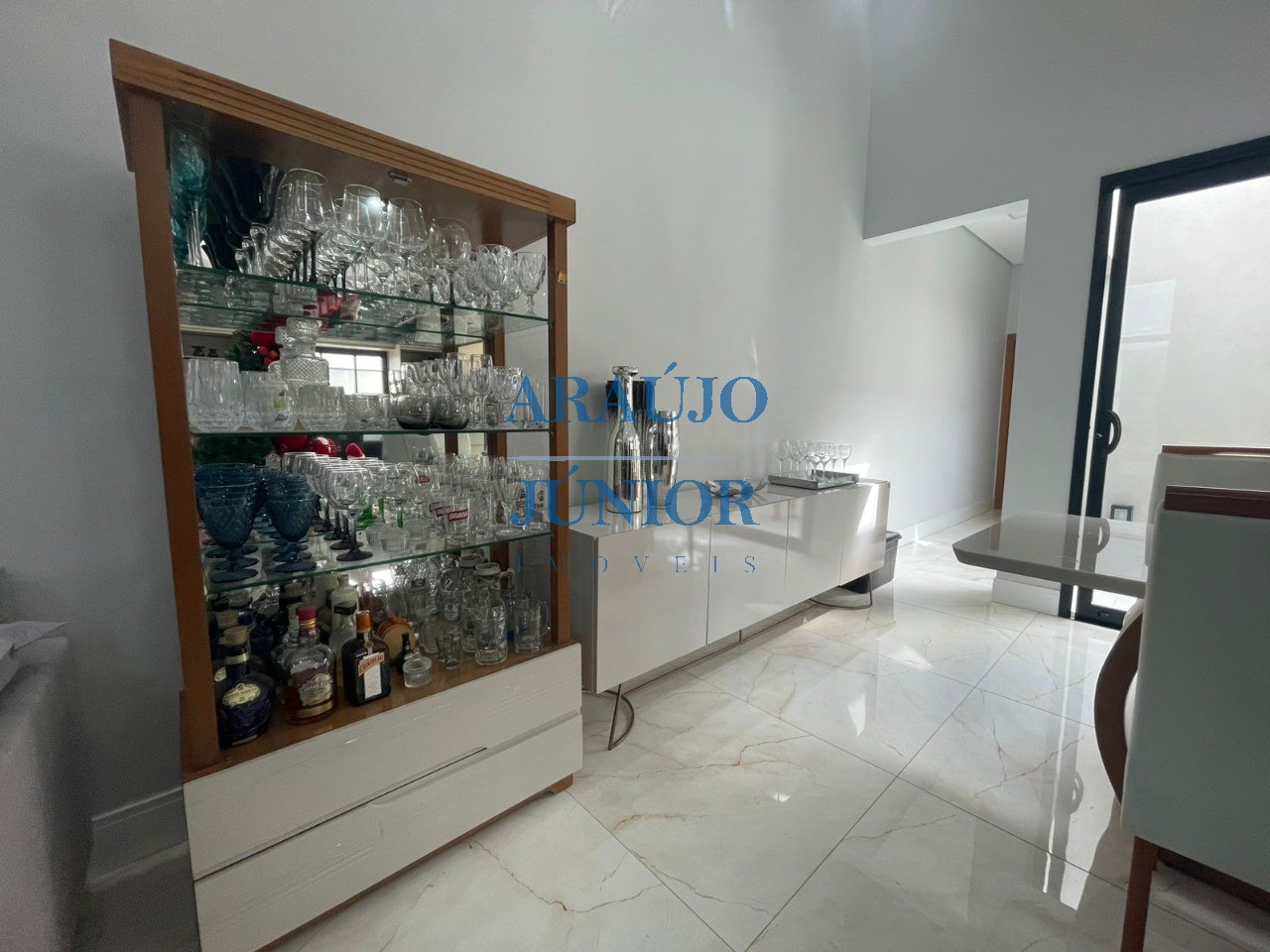 Casa, 3 quartos, 217 m² - Foto 24