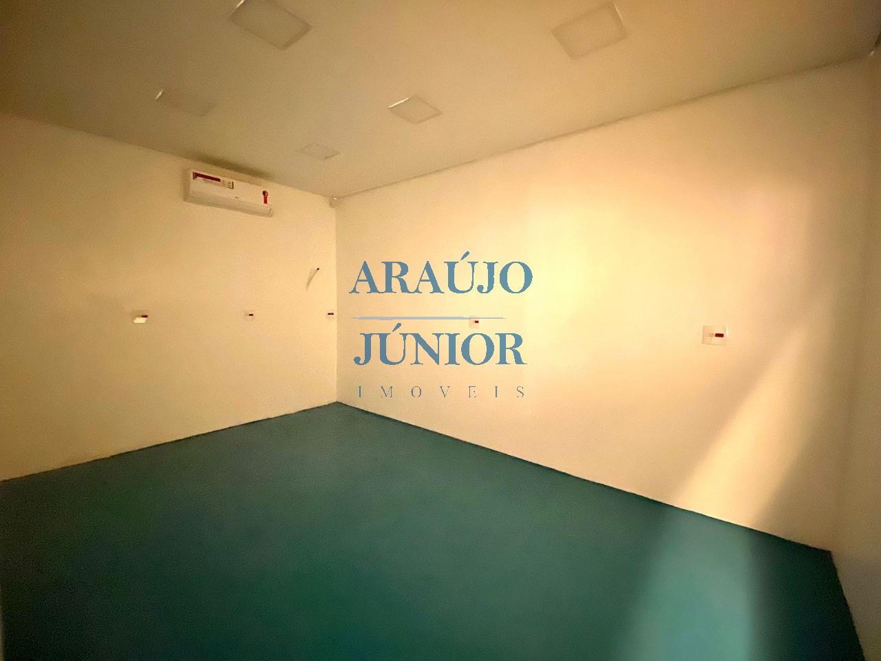 Depósito-Galpão, 690 m² - Foto 6