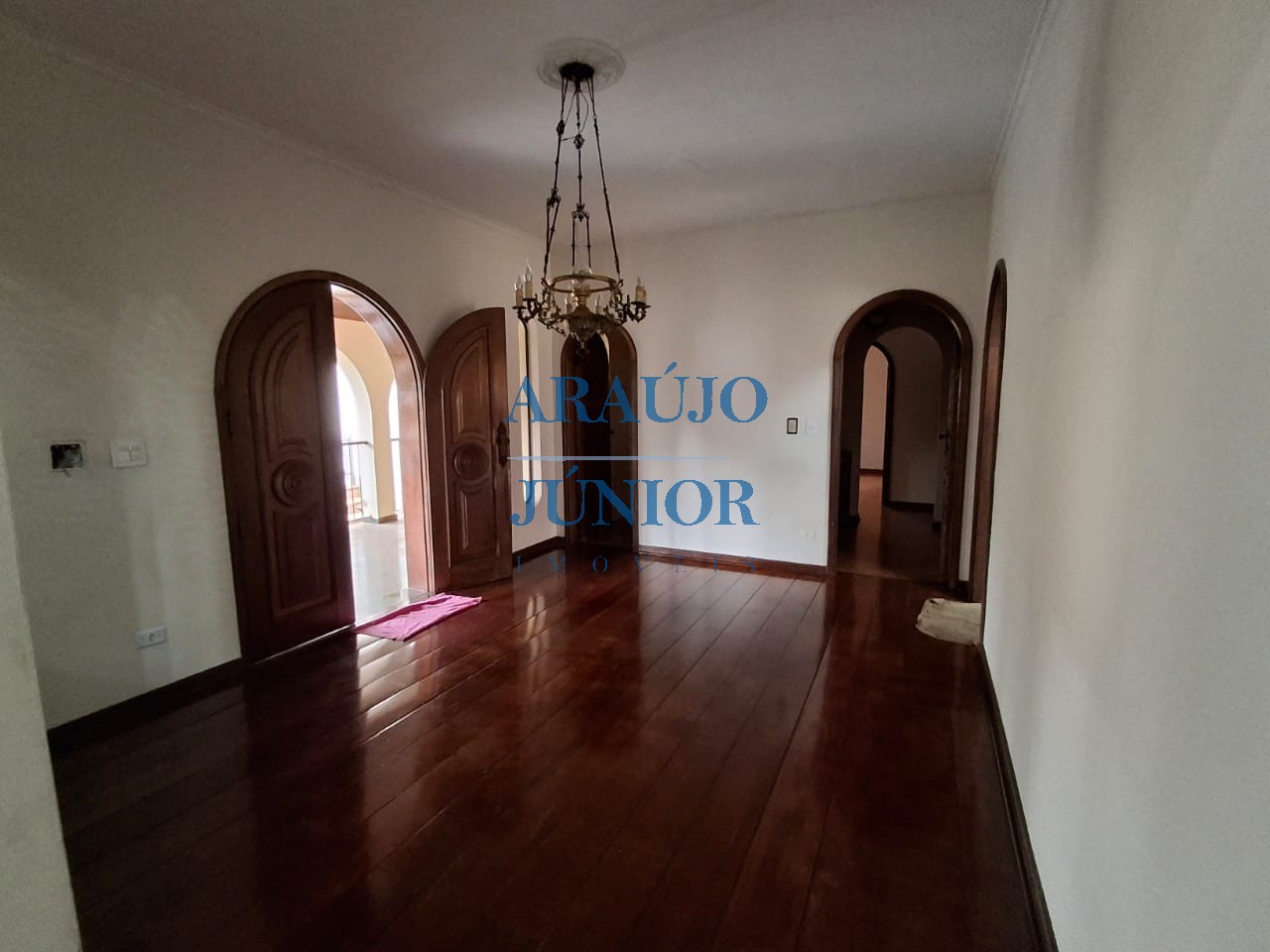 Casa, 5 quartos - Foto 1