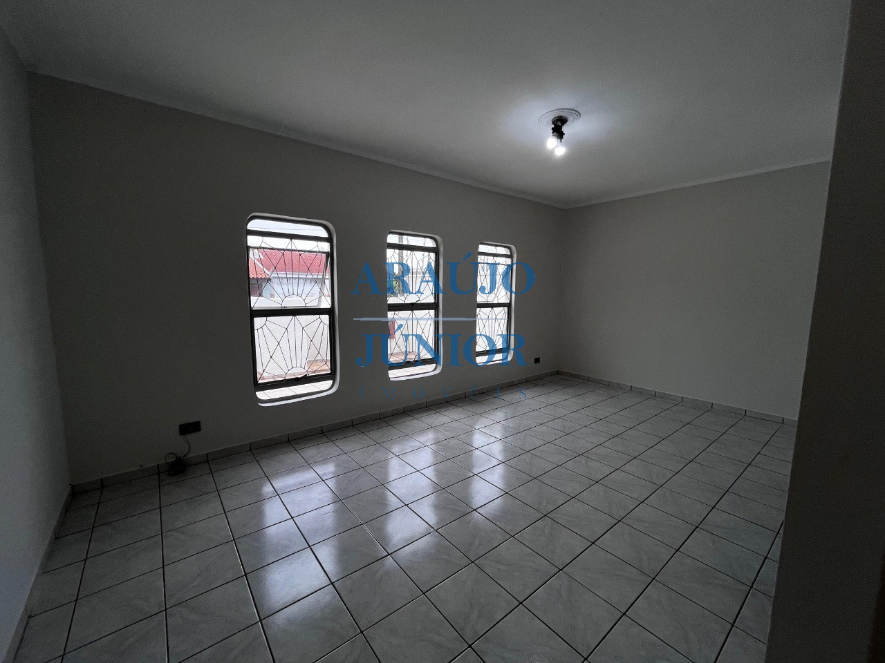 Casa, 3 quartos, 176 m² - Foto 2