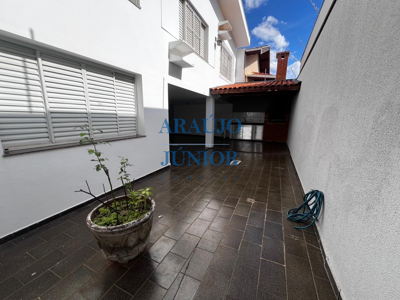 Casa, 4 quartos, 245 m² - Foto 8