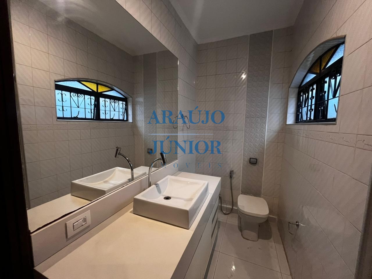 Casa, 4 quartos, 335 m² - Foto 57