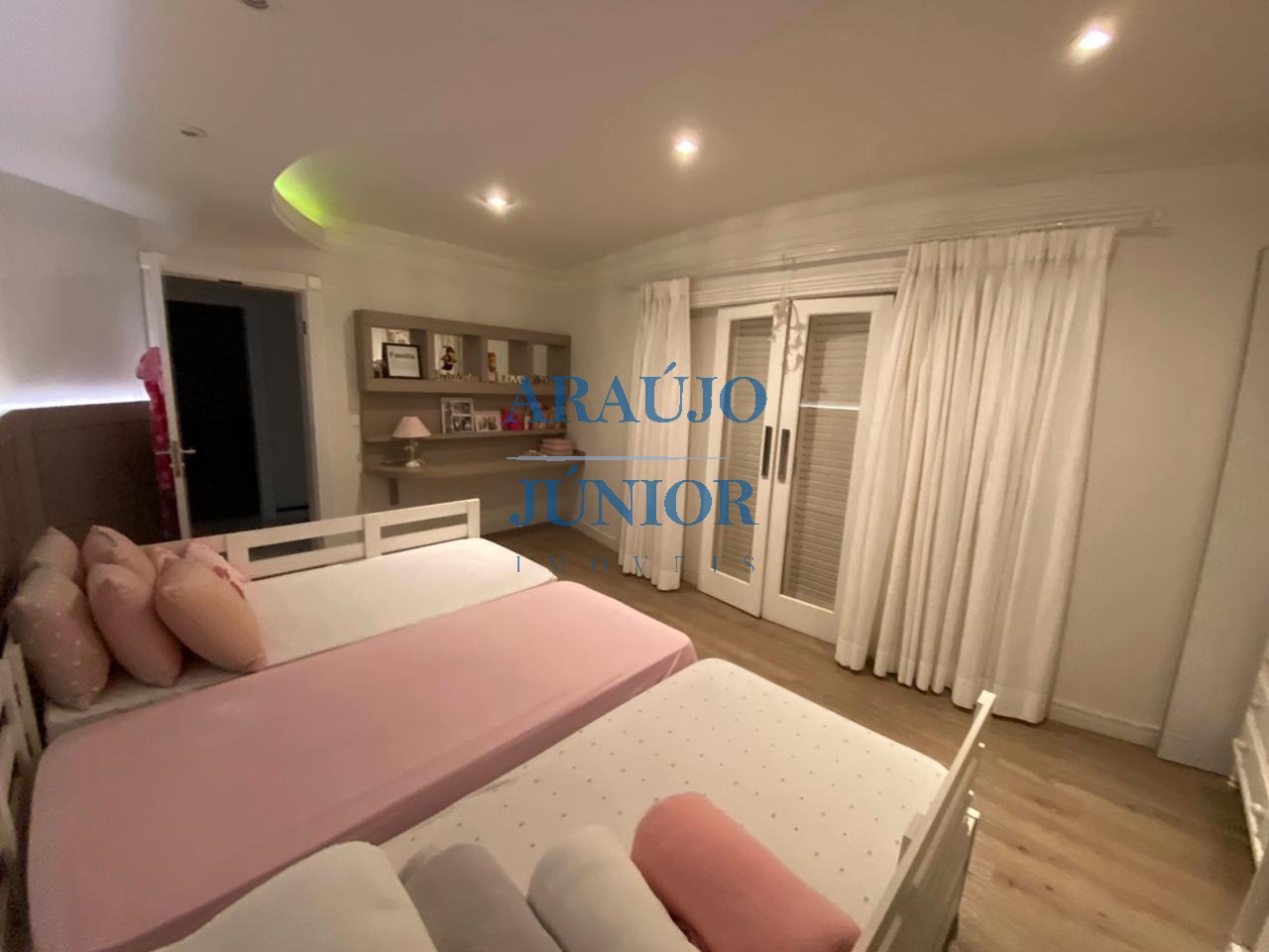 Casa, 3 quartos, 350 m² - Foto 44