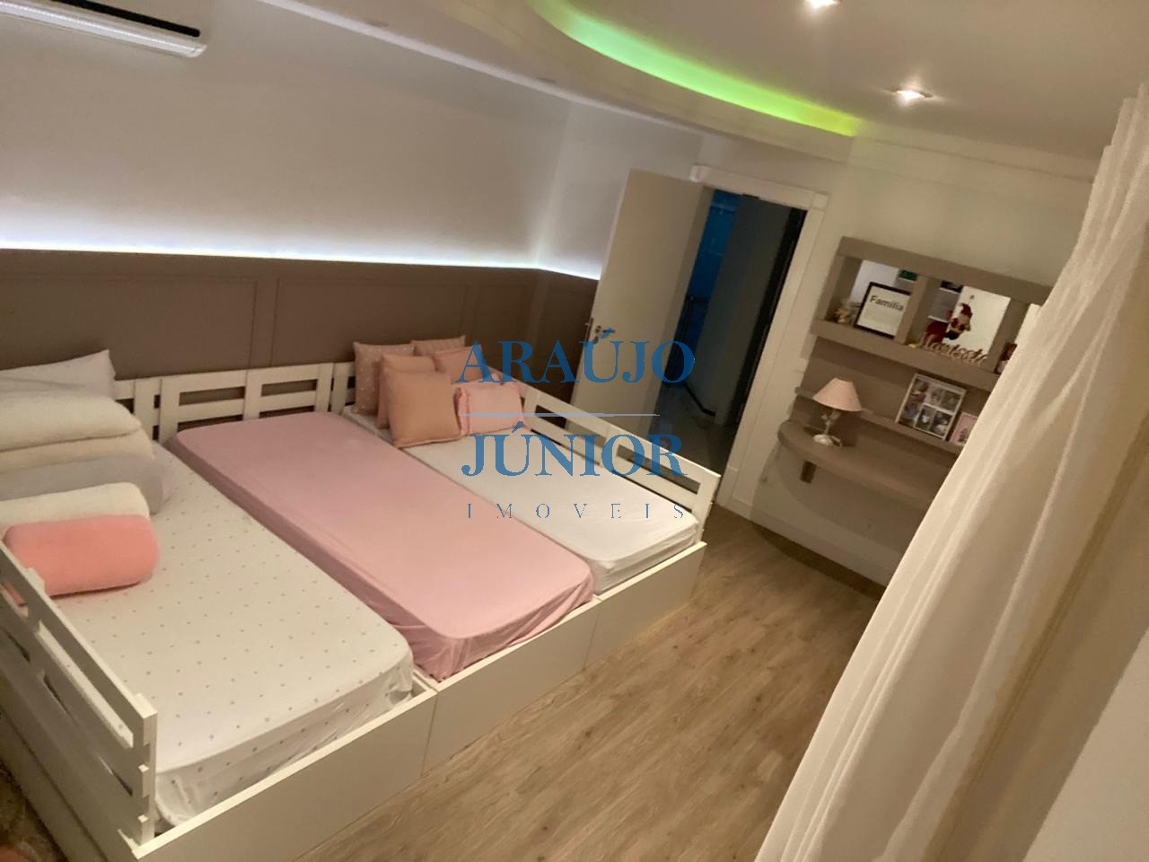 Casa, 3 quartos, 350 m² - Foto 34