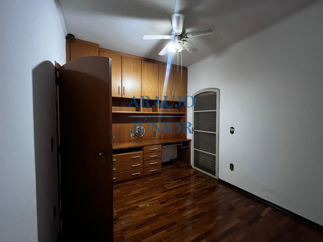 Casa, 4 quartos, 245 m² - Foto 10