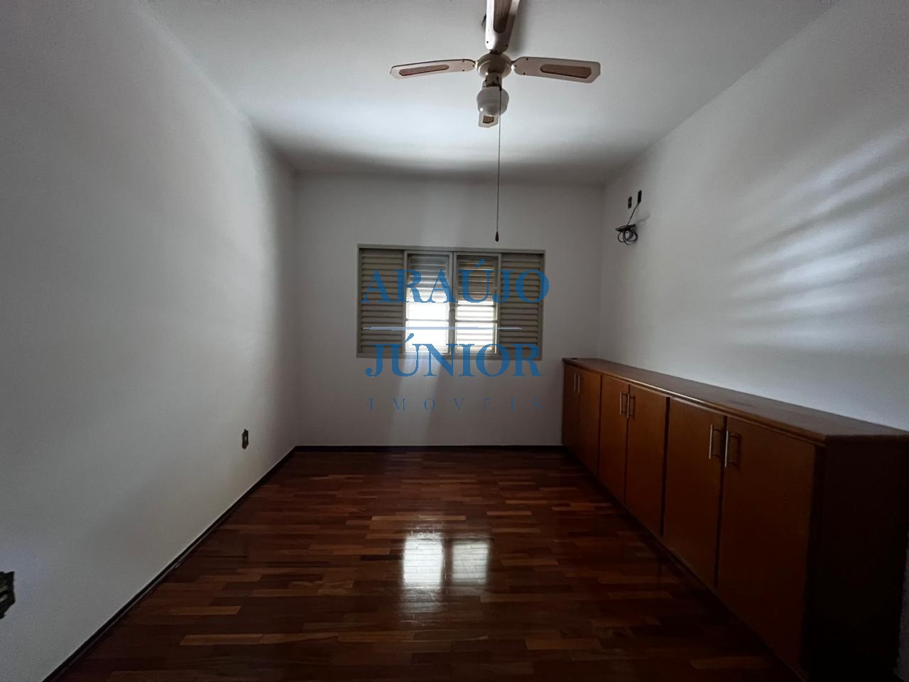 Casa, 4 quartos, 245 m² - Foto 18