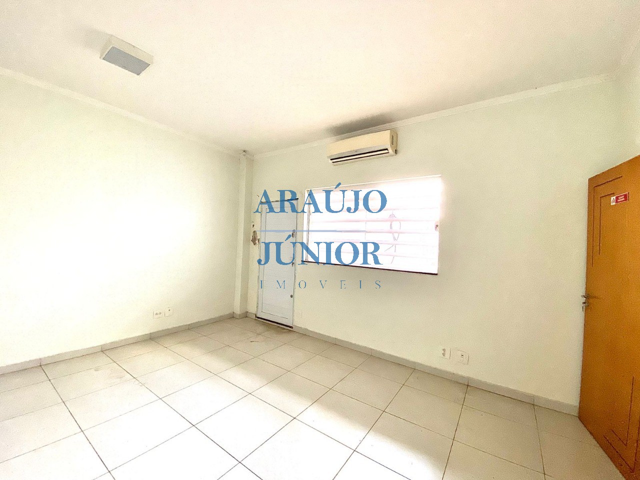 Depósito-Galpão, 690 m² - Foto 13