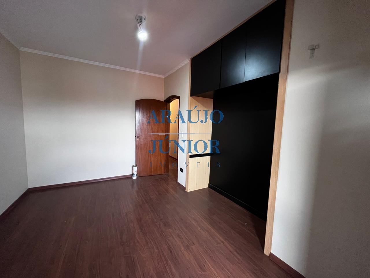 Casa, 4 quartos, 335 m² - Foto 8