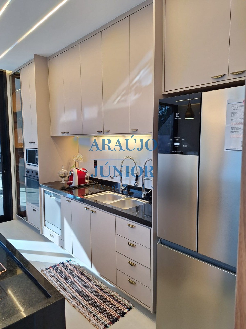 Casa, 3 quartos, 287 m² - Foto 31