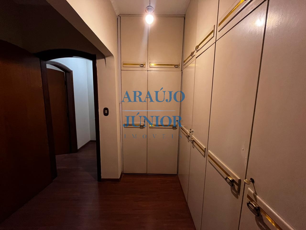 Casa, 4 quartos, 335 m² - Foto 54