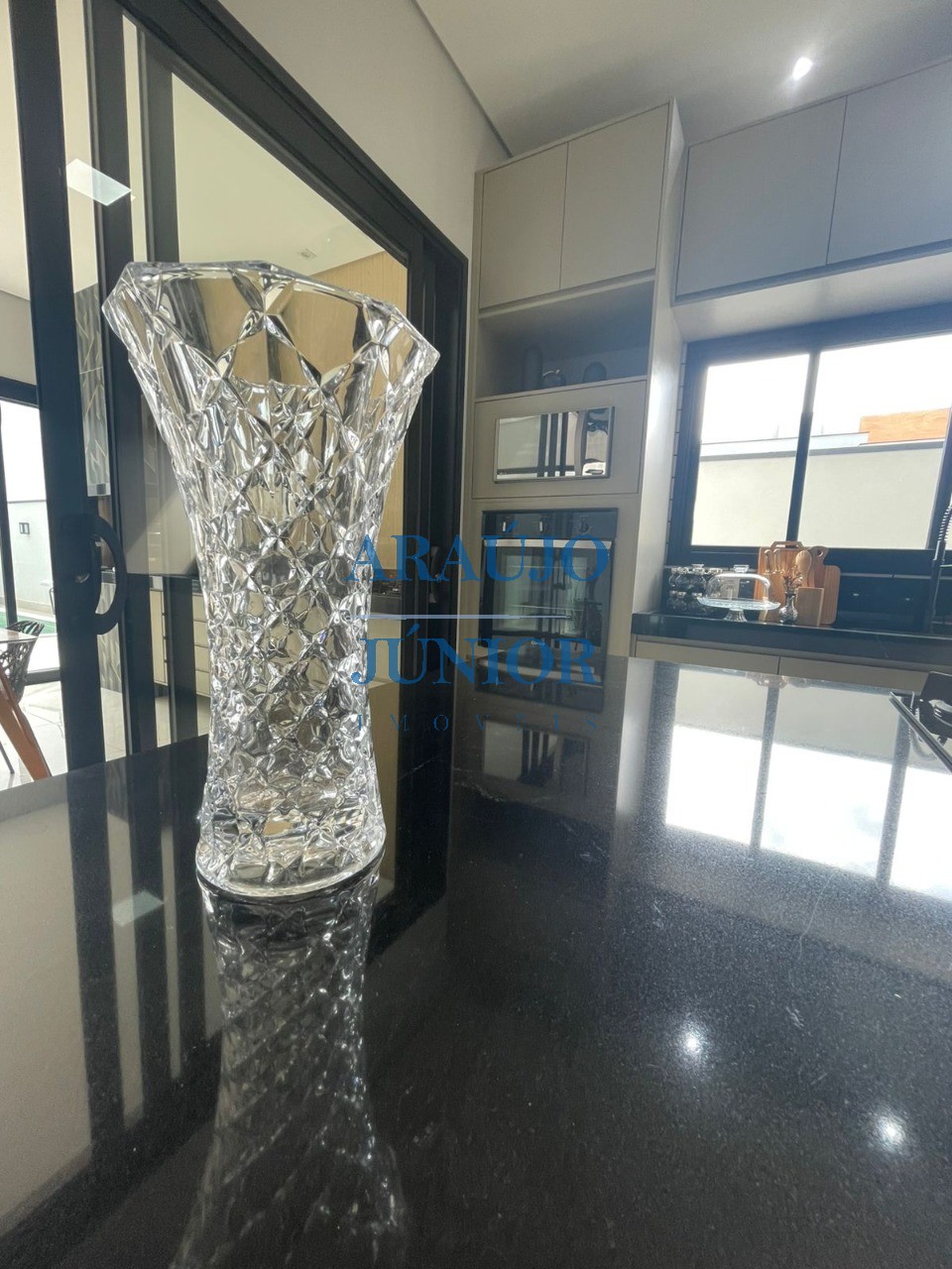 Casa, 3 quartos, 217 m² - Foto 2