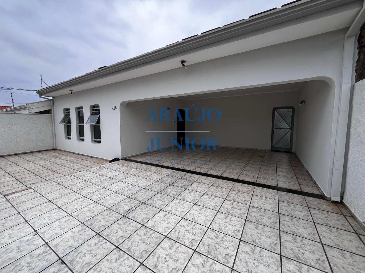 Casa, 3 quartos, 176 m² - Foto 1