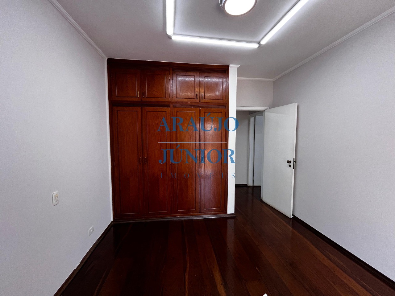 Casa, 3 quartos, 400 m² - Foto 43