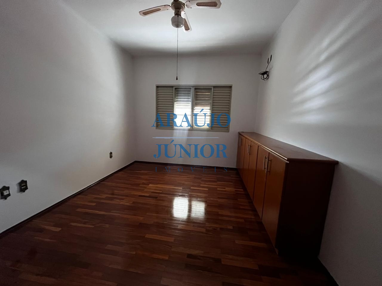 Casa, 4 quartos, 245 m² - Foto 13