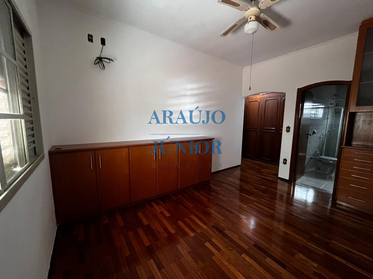 Casa, 4 quartos, 245 m² - Foto 14