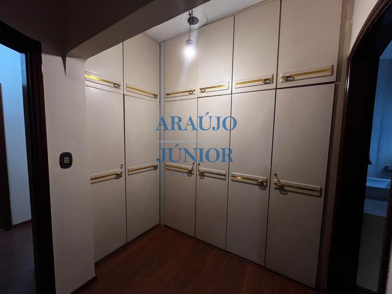 Casa, 4 quartos, 335 m² - Foto 58