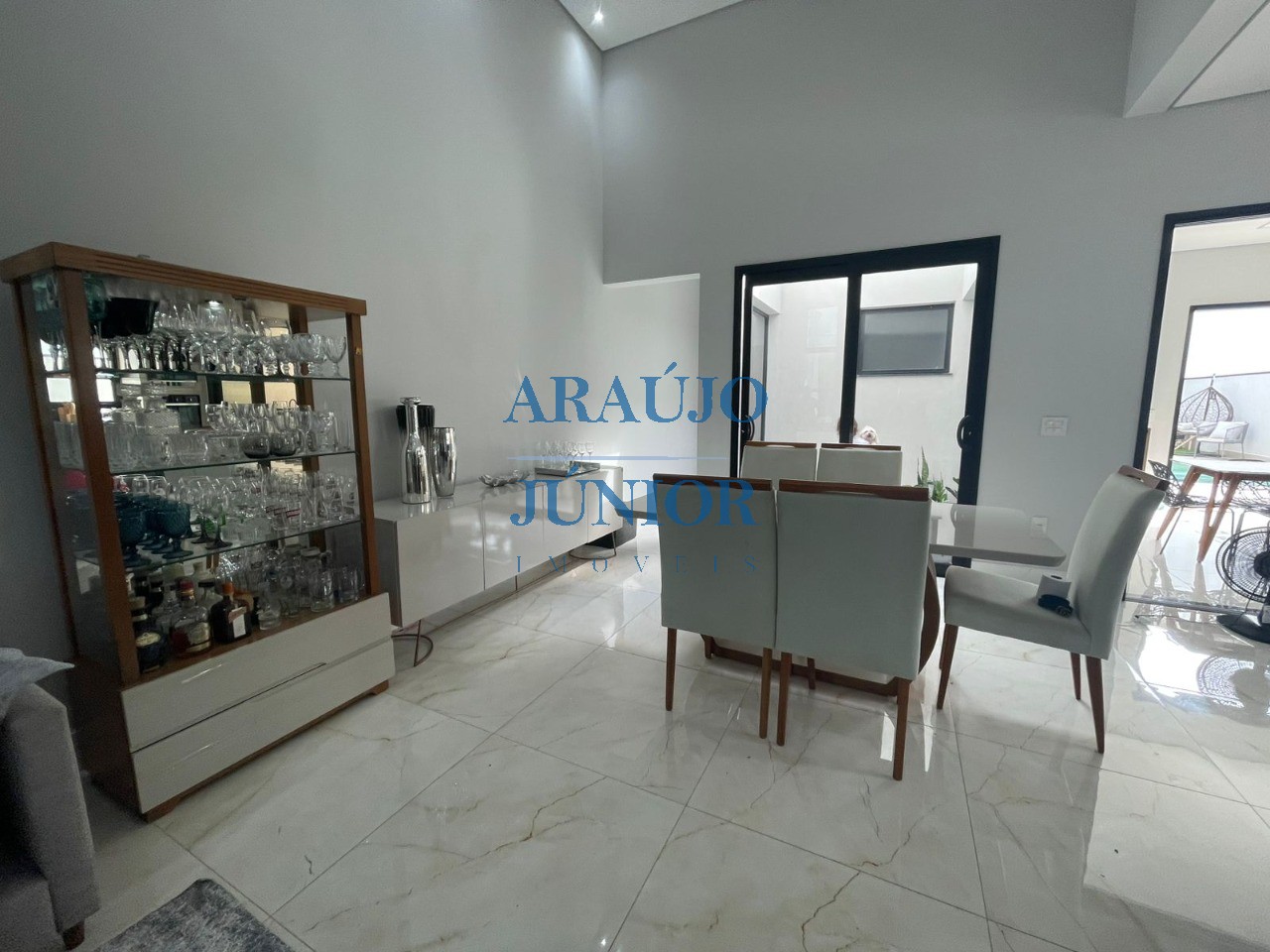 Casa, 3 quartos, 217 m² - Foto 20