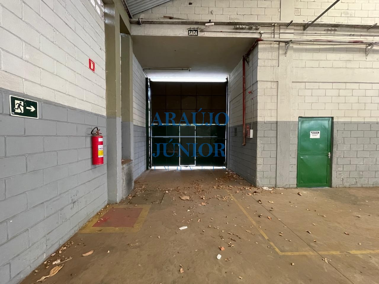 Depósito-Galpão, 1050 m² - Foto 8