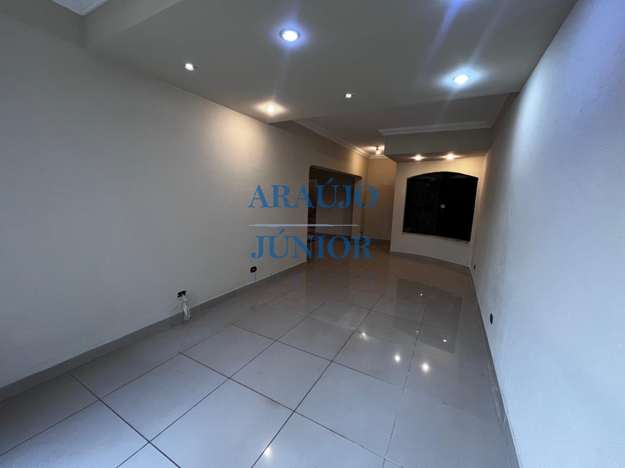 Casa, 4 quartos, 335 m² - Foto 45