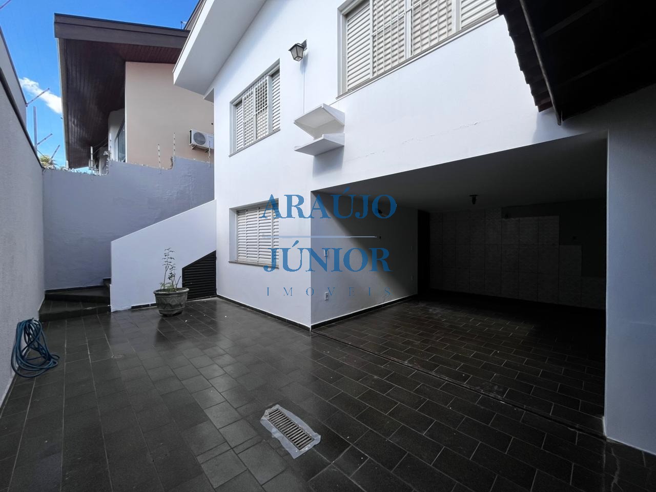 Casa, 4 quartos, 245 m² - Foto 32
