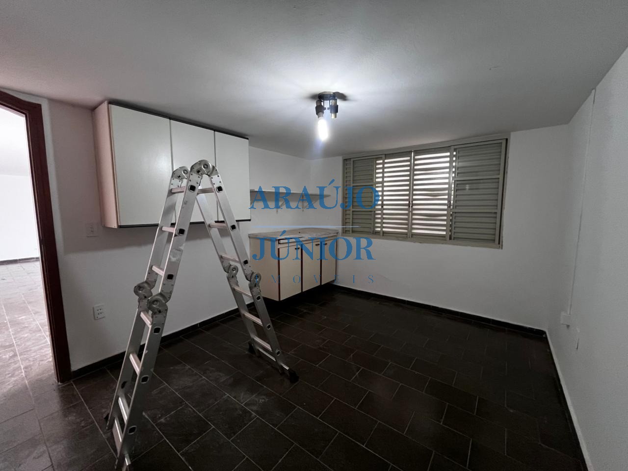 Casa, 4 quartos, 245 m² - Foto 41